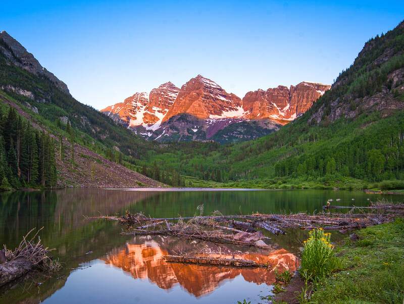 Photo of Maroon Bells in Colorado.