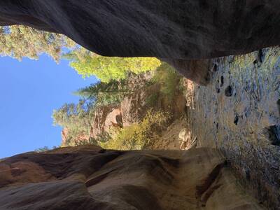 Photo of the slot canyon on the way to Kanarra Falls.