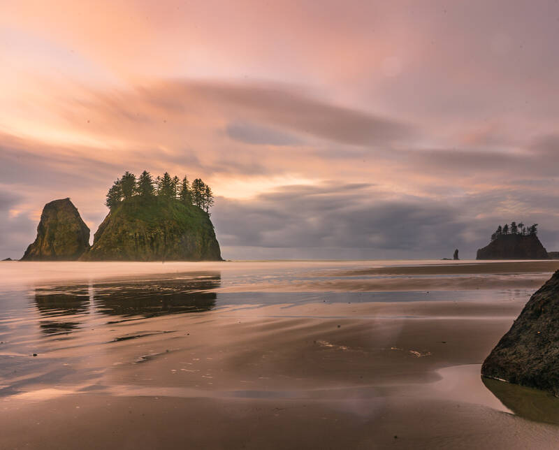 Photo of a seastack near Second Beach. Winter 2018.